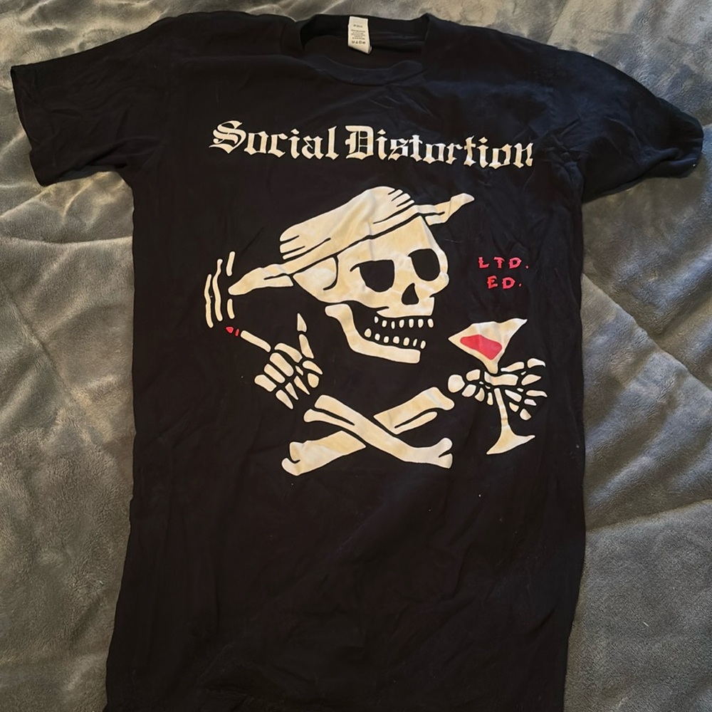 Skater graphic Tee